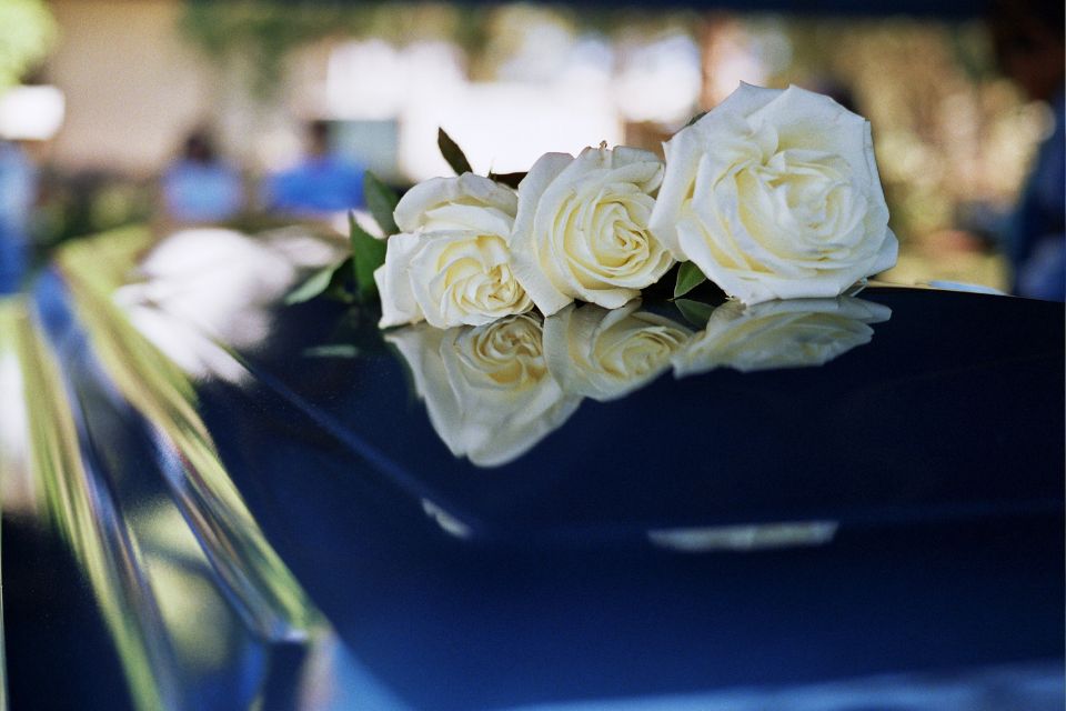 【葬儀社流程總整理】信仰不同，葬儀社流程和殯葬禮儀有何差異？為你解惑